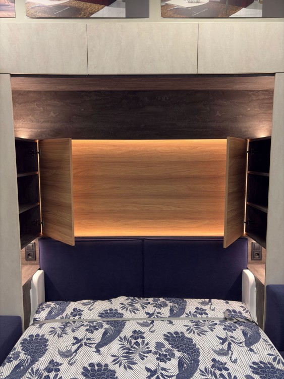 Шафа-ліжко з кутовим диваном 1-004